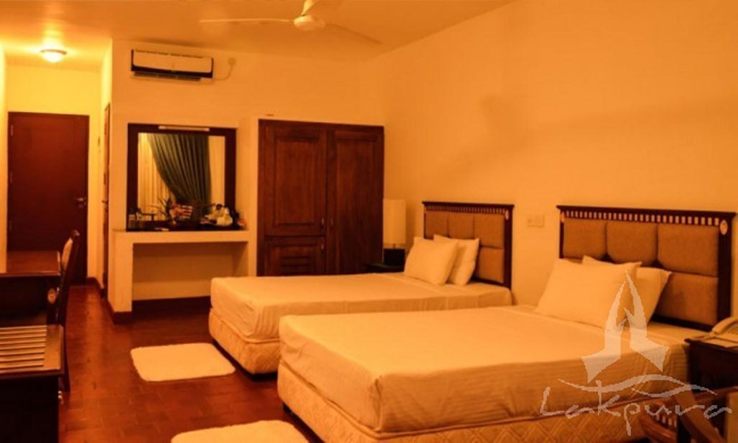 Catamaran Beach Hotel Negombo Kültér fotó