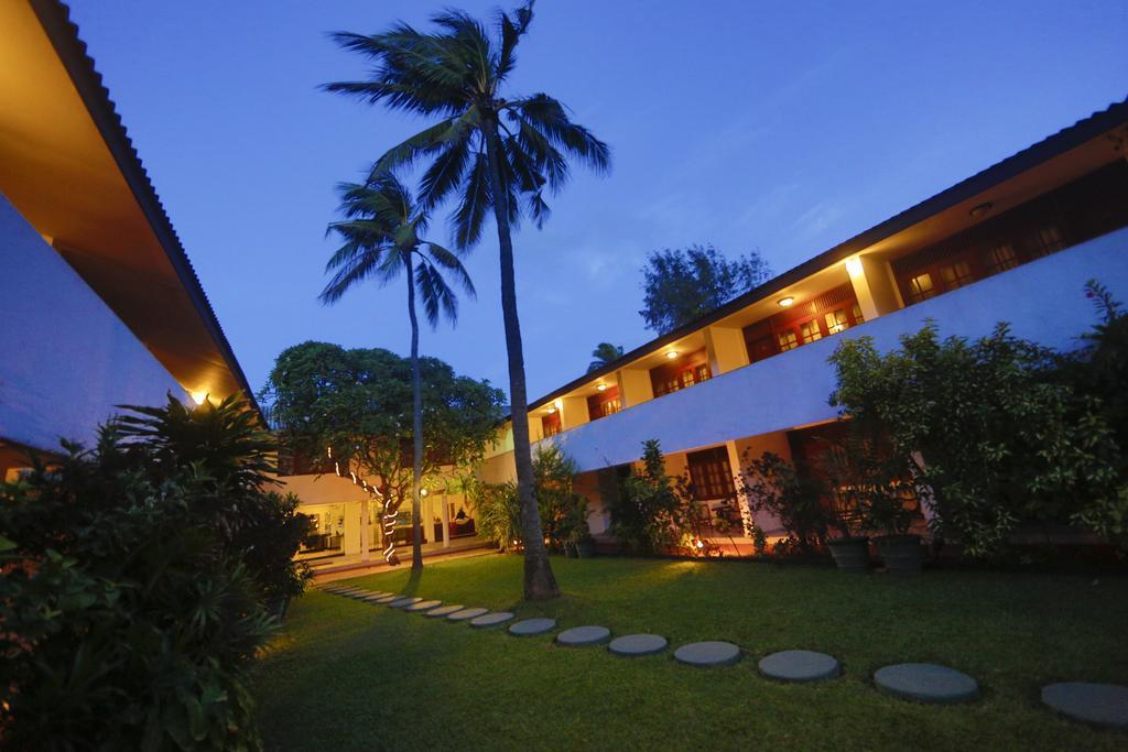 Catamaran Beach Hotel Negombo Kültér fotó