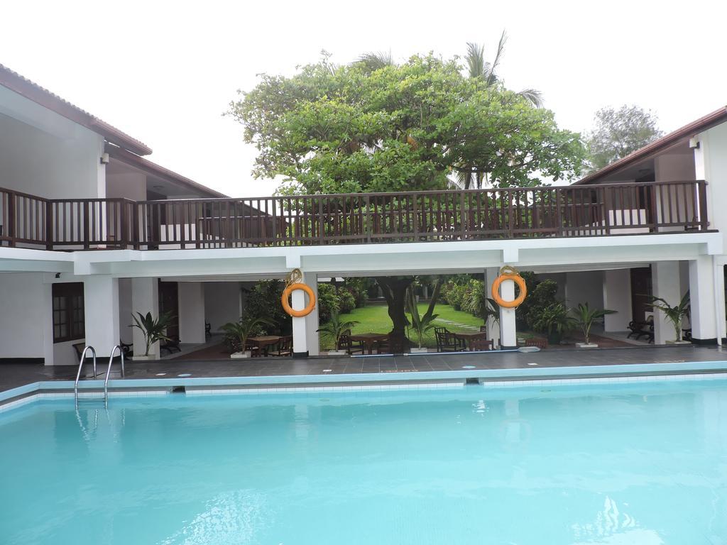 Catamaran Beach Hotel Negombo Kültér fotó
