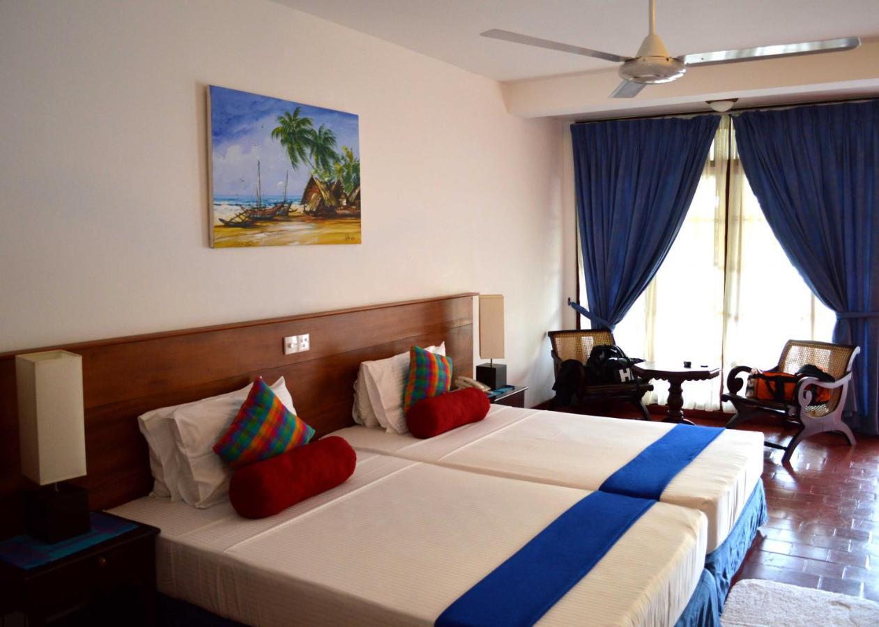 Catamaran Beach Hotel Negombo Kültér fotó